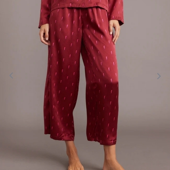 Marine layer Washable Silk pj's set in Rhododendron Lightning Bolt Print - Picture 2 of 8